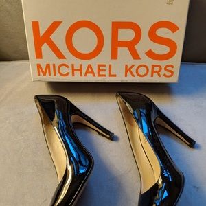 Kors Michael Kors Patent Leather Pump